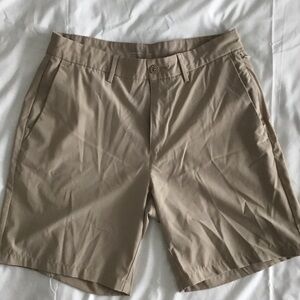 Old Navy Men's Khaki Flat Front Shorts Lightweight Breathable Size 31